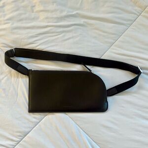 Everlane Cactus Sling - Black